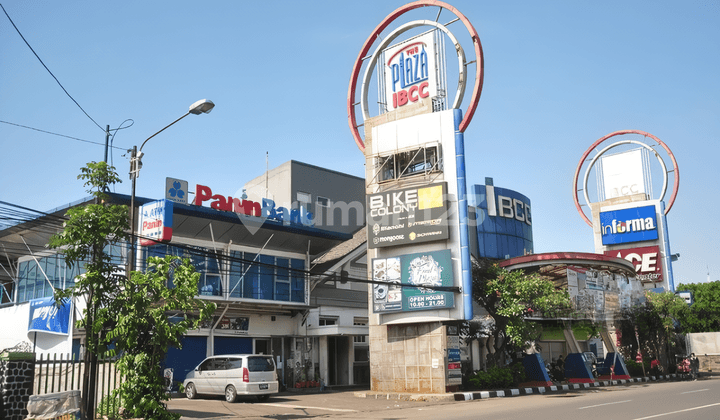 3 IBCC Shop House Units Suitable for Office, Store