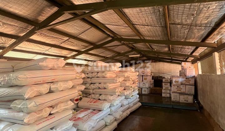 Tempat Usaha Andir Mainroad Bisa untuk Gudang, Lokasi Strategis!