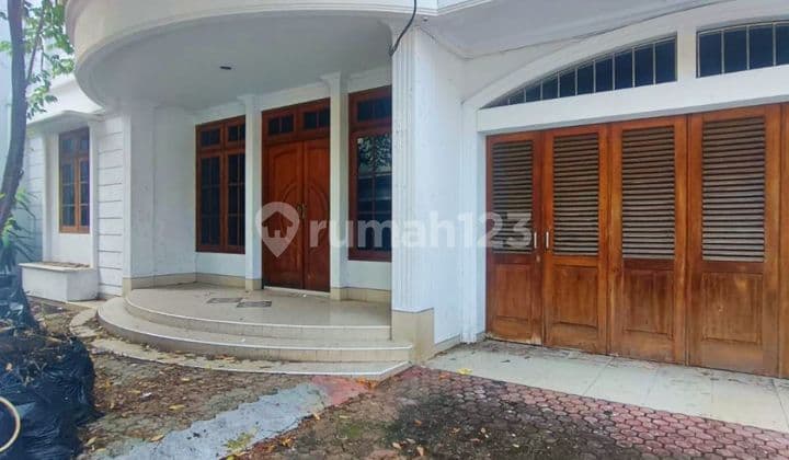 Rumah kebayoran baru jalan cililin dekat ke SCBD Sudirman