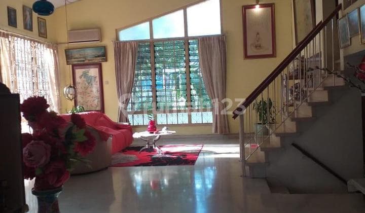 Dibawah Njop Dalam Komplek Slipi Row Jalan Dua Mobil