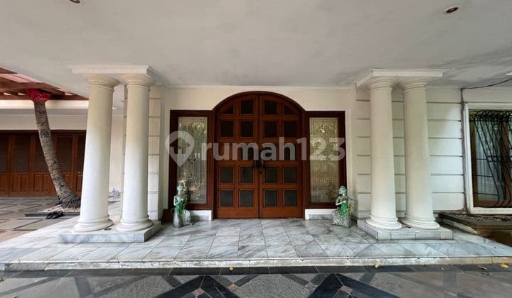 Murah Menteng Jalan Sutan Syahrir Siap Huni Asri