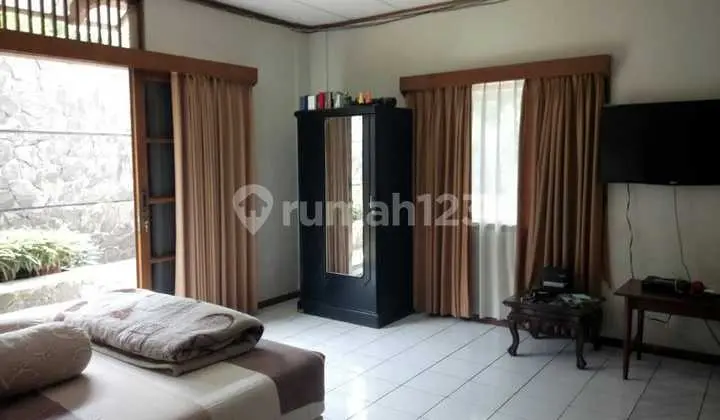 rumah 2 lantai modern nyaman sejuk di bandung utara