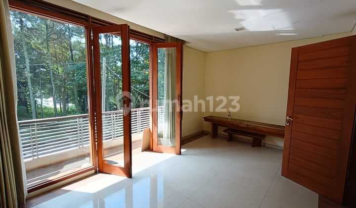 Rumah Bagus Asri Nyaman di Resort Dago Pakar