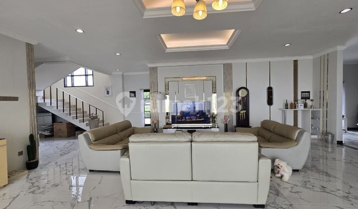 American Modern House Lokasi di Gegerkalong