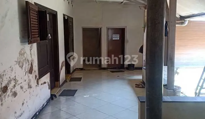 House or Business Space on Mainroad Buah Batu