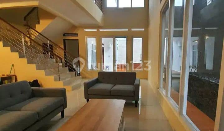 rumah minimalis modern di komplek sindang laya