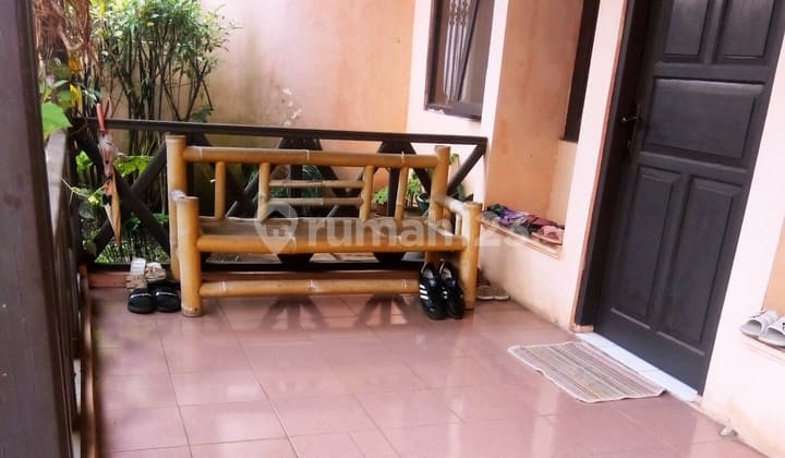 Rumah Nyaman Modern di Sayap Moch Ramdan