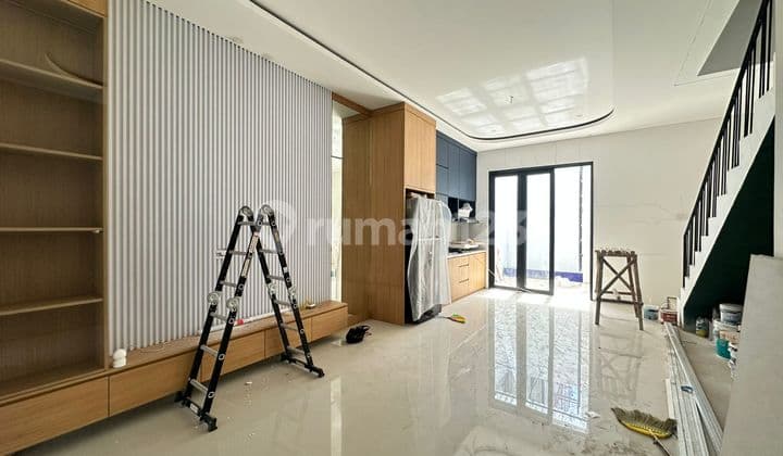 Rumah Baru Minimalis Modern di Pasirluyu