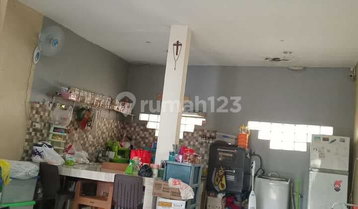 Rumah Minimais Modern Lokasi di Komplek Taman Rahayu
