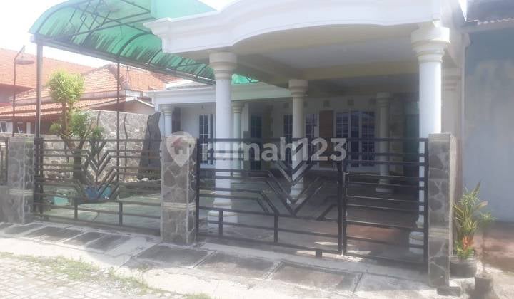 For Sale House Prime Location in Jl. Zebra Tengah Semarang