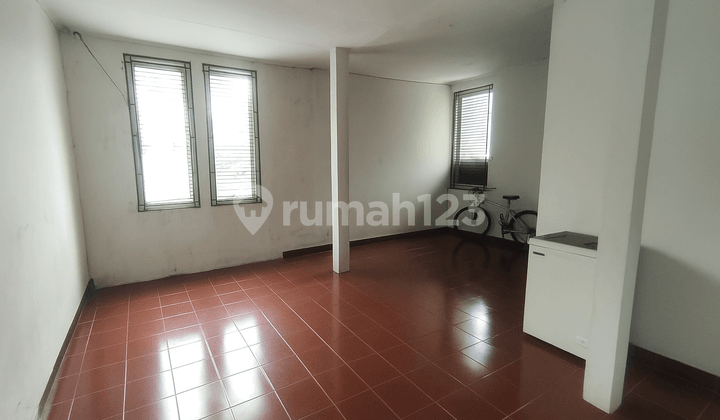 Dijual Ruko Lokasi Ramai Lokasi Jl. Soekarno Hatta Semarang Dijual Ruko Lokasi Ramai Lokasi Jl. Soekarno Hatta Semarang