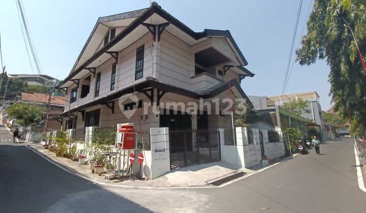 Dijual Rumah Lokasi Tengah Kota di Jl. Ngaglik Lama Semarang
