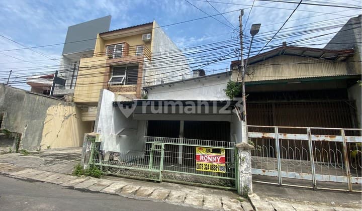 Dijual Rumah Lokasi Tengah Kota di Jl. Sidorejo Semarang