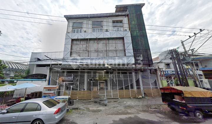 Ruko Tengah Kota Lokasi Strategis di Jl. Kyai Saleh Semarang