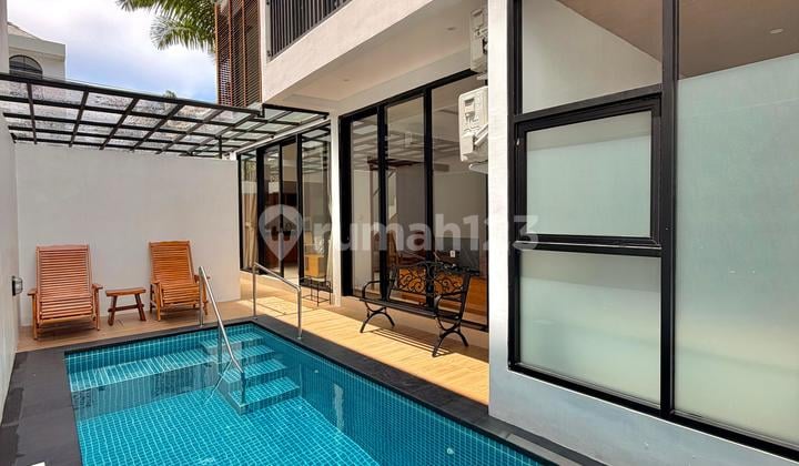 Luxury Villa with Tropical Design in Nusa Dua Bali
