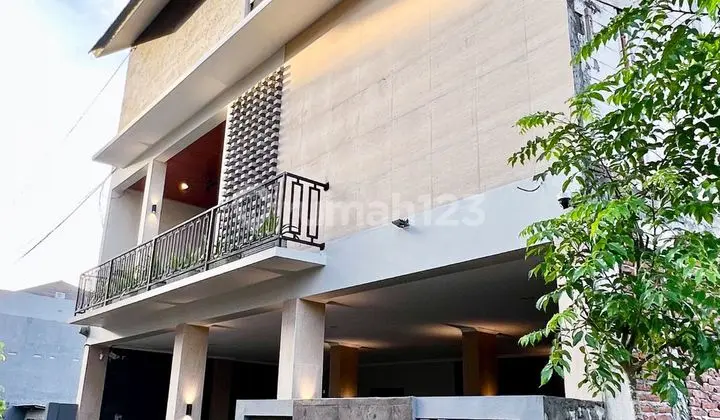Elite Boarding House in the Middle of Unud Campus, Jimbaran, Bali