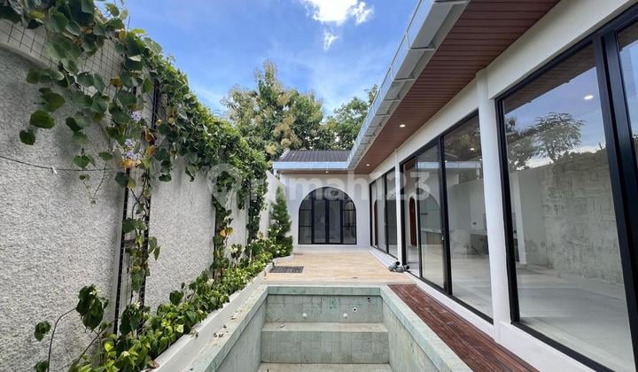 Villa Leasehold 3 Kamar Tidur Area Strategis Jimbaran Bali