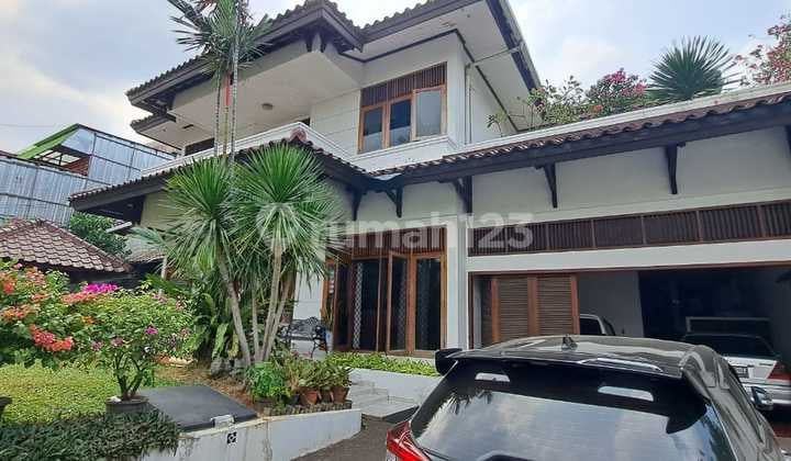 Rumah 2lantai Siap Huni Strategis di Pancoran, Jakarta Selatan