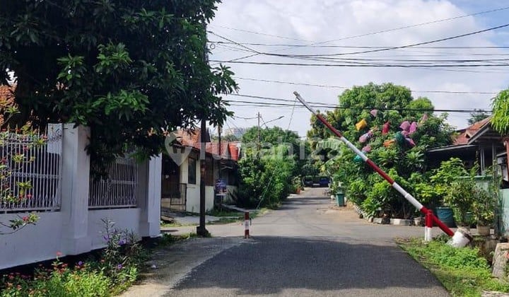 Rumah Luas 496 Meter Terawat Lokasi Strategis Dikebayoran Lama, Jakarta Selatan
