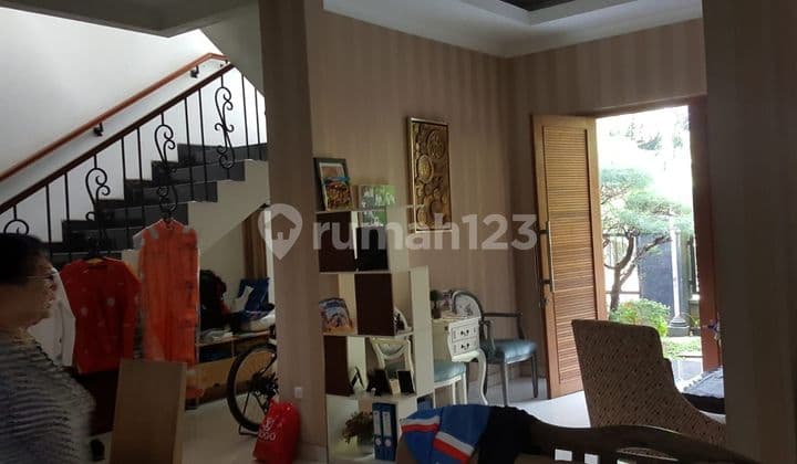 2-Storey Ready-to-Occupy House in Pulo Gebang Complex, Flood-Free.