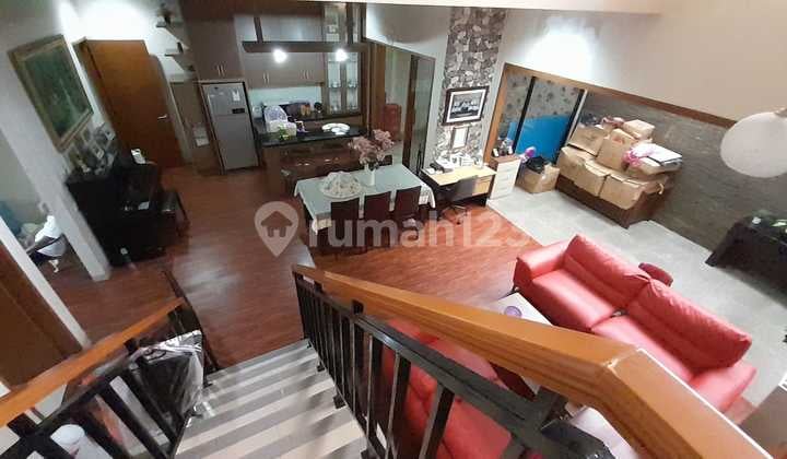 Rumah 2Lantai Astri Siap Huni di Komplek Puri Gading Bekasi