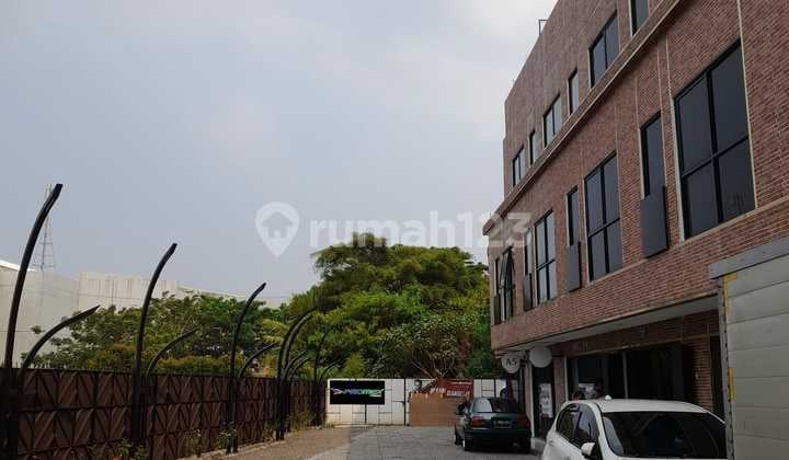 Ruko Di Margonda Raya Depok 3,5 Lt Cocok Untuk Kantor Dan Cafe