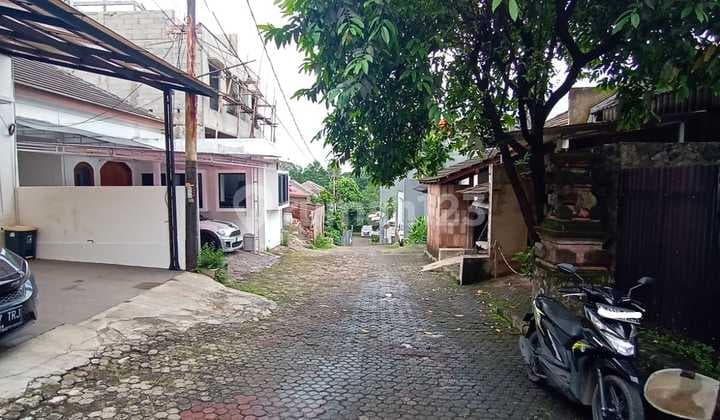 Rumah 2 lantai dalam cluster Di Gelagah Puri Townhouse, Cirendeu