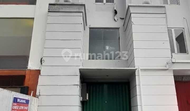 Ruko 3 Lantai di Tebet Area Komersil dan Premium, Bebas banjir