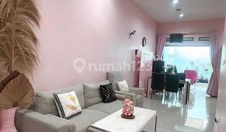 Rumah 2 Lantai di Cipete Siap Huni Bebas Banjir Lokasi Strategis