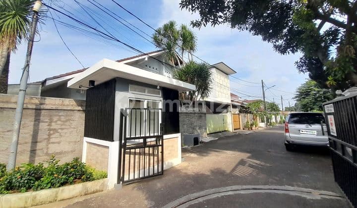 Rumah 2lantai Siap Huni Di Siaga Raya Pejaten