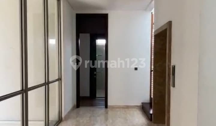 For Rent Golf Island House 10X25 3 Floors