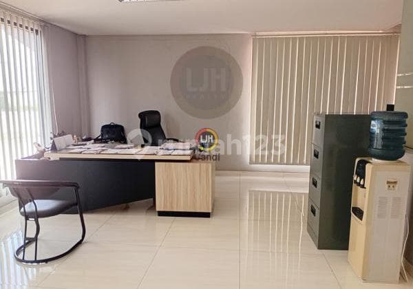 Jual Sewa Gudang di Kaligawe Raya Semarang. Harga Sewa Rp 1.1M/Th