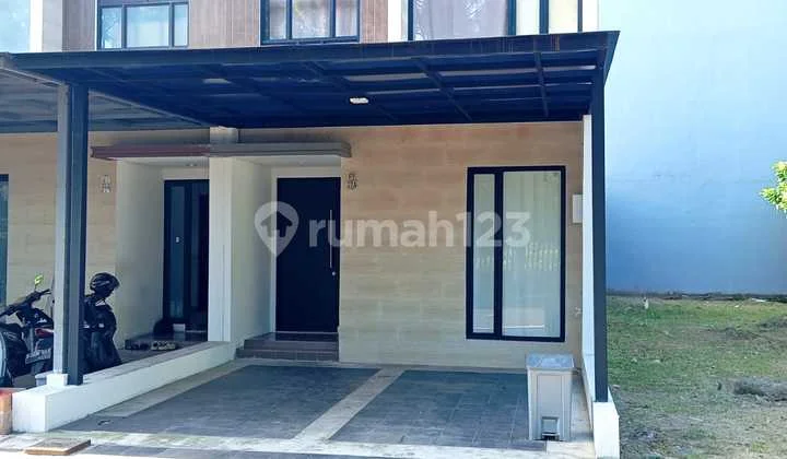 Rumah, 2 Lantai, di Jakarta Garden City, La Seine