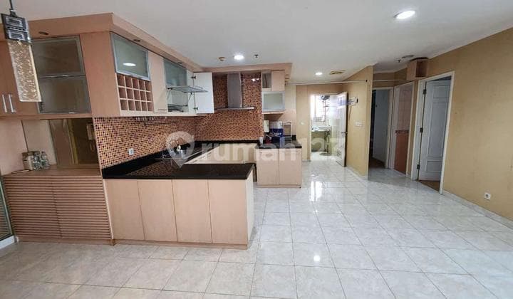 Apartemen Frenchwalk Moi Lyon Garden Lantai Belasan 2 Kamar Tidur Semi Furnished