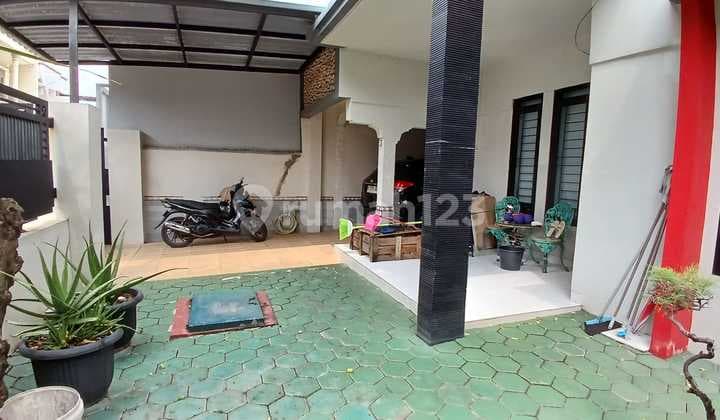 Nice House SHM Gading Griya Lestari 1.5 Floors Fast Sale