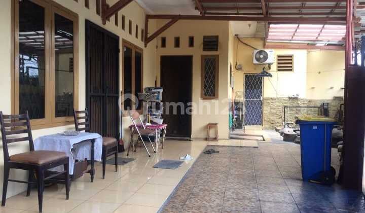 Rumah SHM Duren Sawit Sederhana 1 Lantai Dekat Stasiun Kereta Api