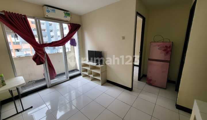 Apartemen Sentra Medika Tosca 2 Kamar Tidur Semi Furnished Lantai Middle Sudah Sertifikat