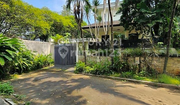 Rumah Ekslusif 2 Lantai Di Dalam Komplek Area Patra Kuningan