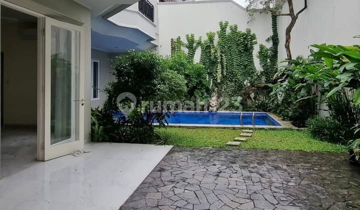 Rumah Dalam Townhouse Siap Huni di Cipete