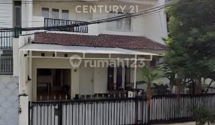 2-Story House Behind Pim 2 Ready to Occupy