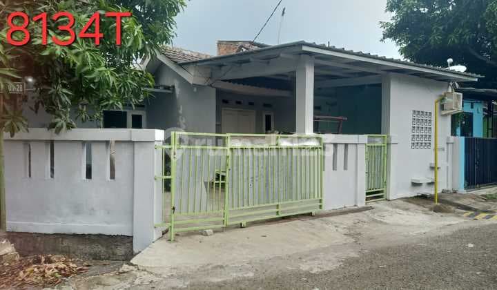 Jual Rumah Siap Huni posisi hoek di Citra Indah City