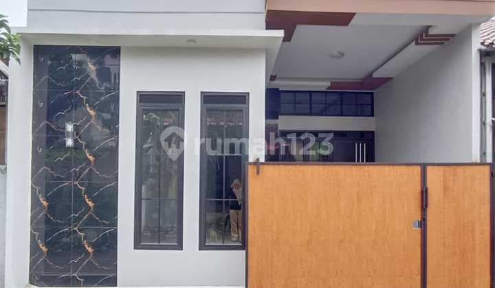 Dijual Rumah Cantik tempat strategis di Citra Indah City 7973A