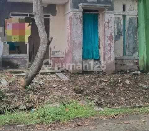 Dijual Rumah bahan di Citra Indah City Rumah perlu perbaikan 8213CJ