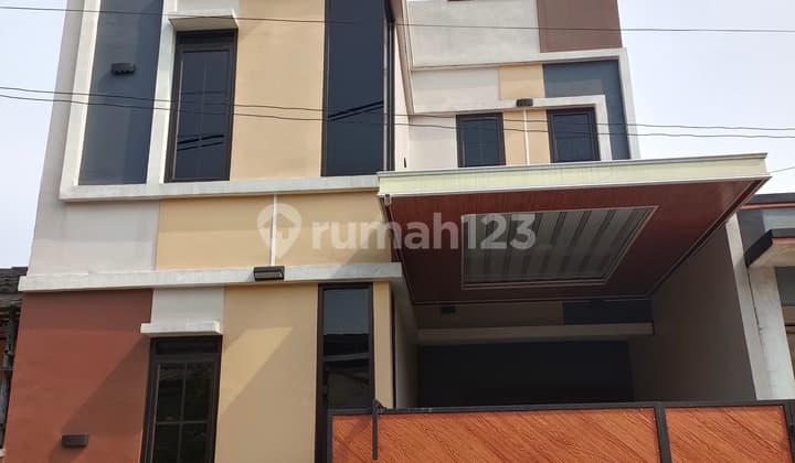 Dijual Rumah siap huni lantai 2 di Citra Indah City 7587A