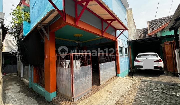 Rumah Utama Bonus 7 Kamar Kost di Joglo Kembangan Jakarta Barat