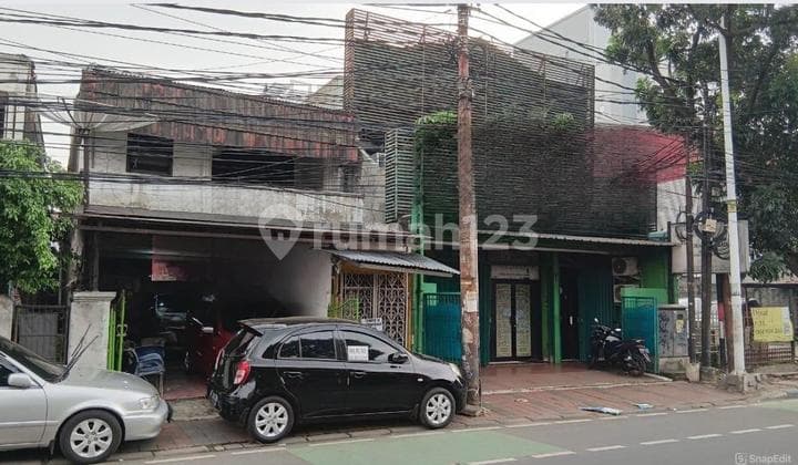Rumah 2Lantai Di Dewi Sartika Cawang Strategis Untuk Tempat Usaha