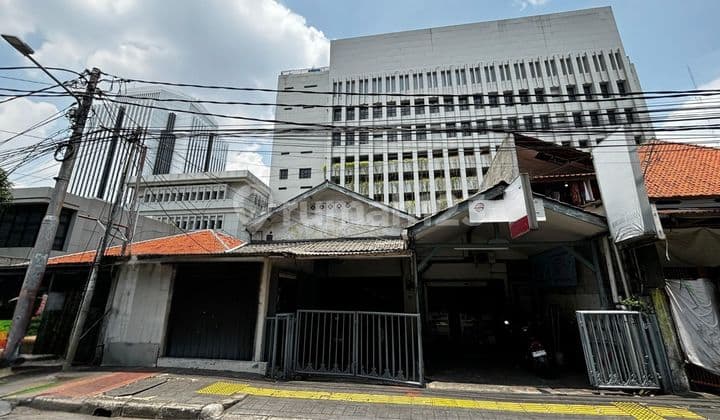 Rumah Kawasan Prestige di Veteran Gambir Jakarta Pusat