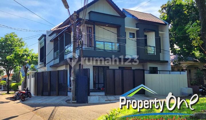 For Sale: House in Griyaloka BSD Serpong