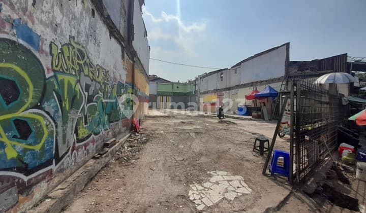 Tanah Kavling Akses Jalan 2 Mobil Lowong 361.0 M² Shm Di Minangkabau Menteng