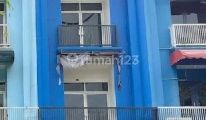 Disewakan Ruko Bagus 3Lantai Pinggir Jalan Raya Asembaris Tebet